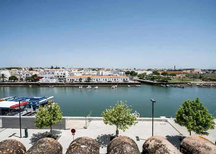 Casa Mares بيت للعطل