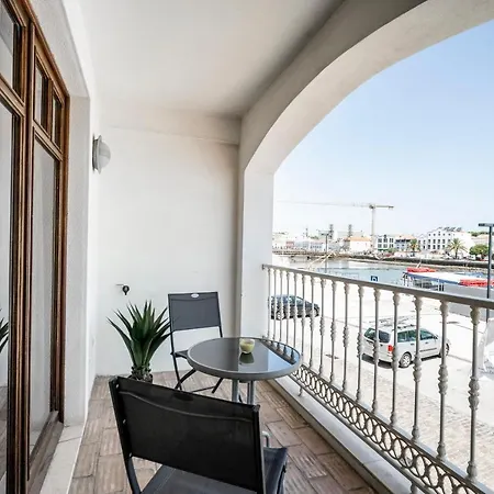 Casa Mares *