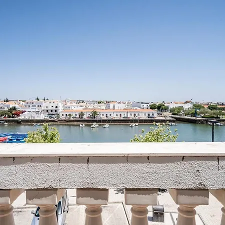 Casa Mares